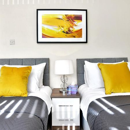 Sheldon  Xclusive Living Stay Near Airport & Nec, The Whitecroft מראה חיצוני תמונה